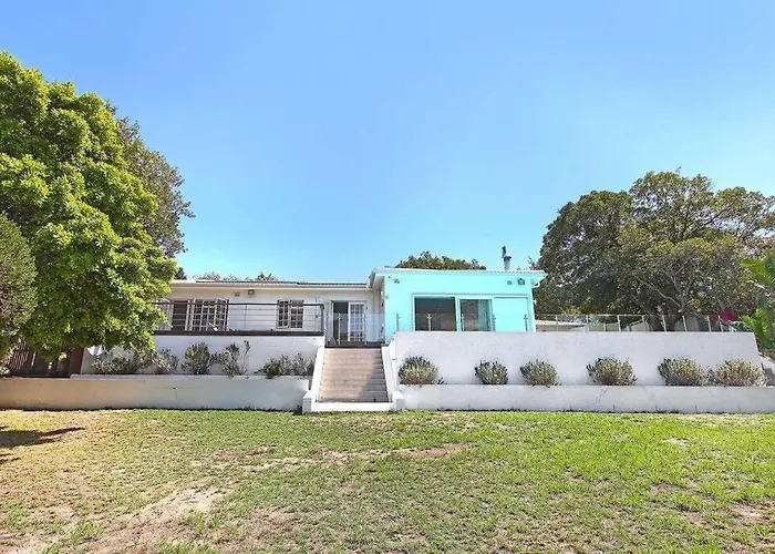 Exclusive Getaway With Large Pool,Fantastic Views