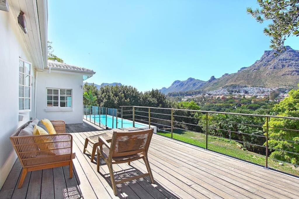 Exclusive Getaway With Large Pool,fantastic Views Villa *